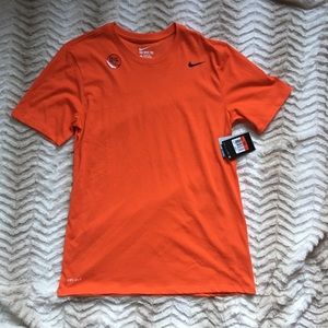 NWT—Mens Nike Dri Fit T-shirt